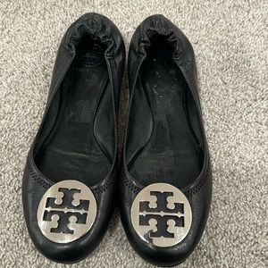 Tory Burch black and silver flats